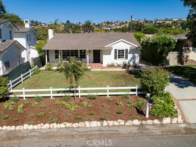 2656 Via Pacheco, Palos Verdes Estates, California 90274, 3 Bedrooms Bedrooms, ,2 BathroomsBathrooms,Residential,Sold,Via Pacheco,SB19221171