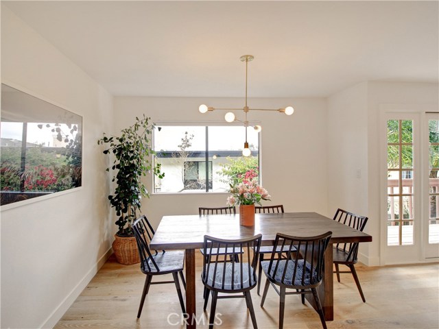 1920 Voorhees Avenue, Redondo Beach, California 90278, 3 Bedrooms Bedrooms, ,3 BathroomsBathrooms,Residential,Sold,Voorhees,SB20104389