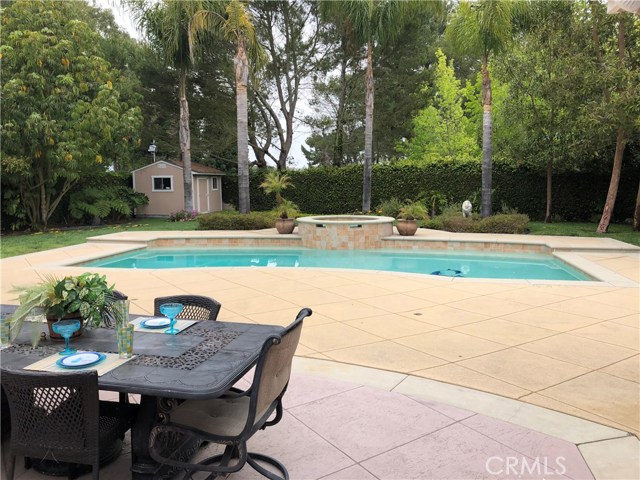 1 Hillcrest Manor, Rolling Hills Estates, California 90274, 4 Bedrooms Bedrooms, ,3 BathroomsBathrooms,Residential,Sold,Hillcrest Manor,SB19101049