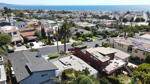 931 Duncan Avenue, Manhattan Beach, California 90266, 3 Bedrooms Bedrooms, ,1 BathroomBathrooms,Residential,Sold,Duncan,SB21139038