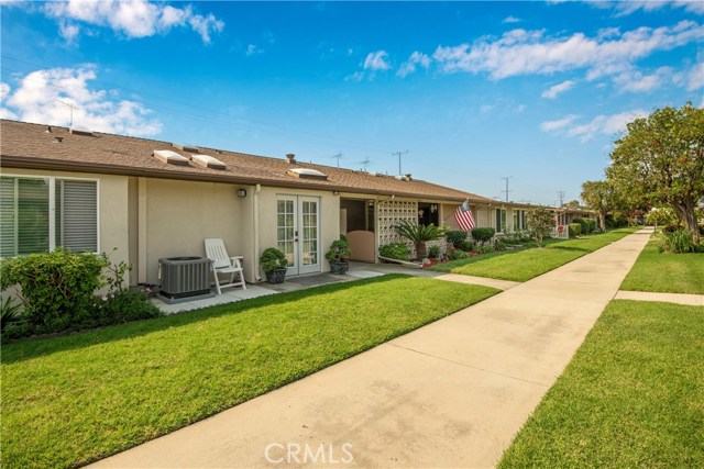 Photo of 1671 Interlachen Road #285I, Seal Beach, CA 90740