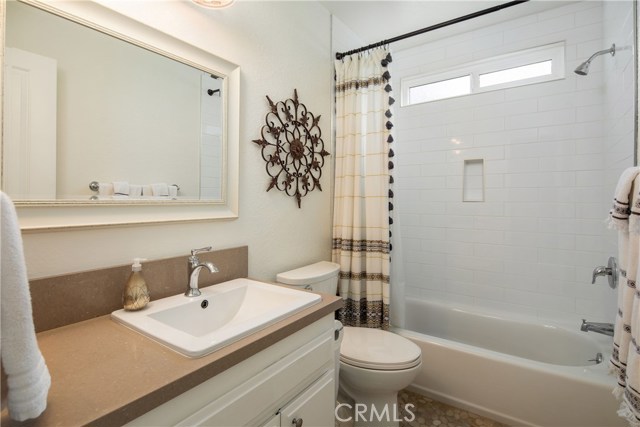 1107 Rindge Lane, Redondo Beach, California 90278, 3 Bedrooms Bedrooms, ,2 BathroomsBathrooms,Residential,Sold,Rindge,SB19170544