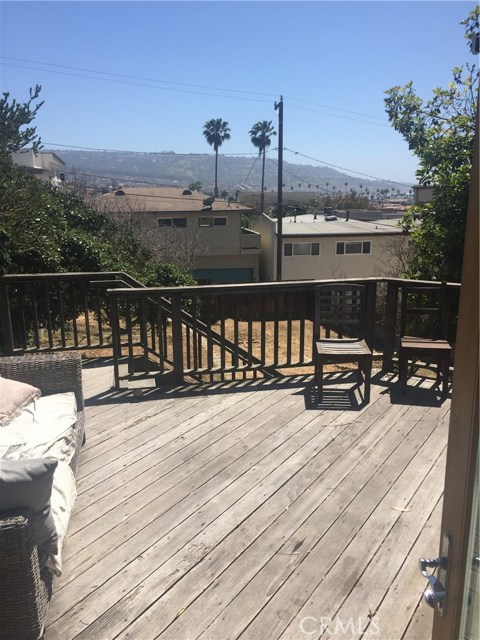 544 Avenue A, Redondo Beach, California 90277, 3 Bedrooms Bedrooms, ,2 BathroomsBathrooms,Residential,Sold,Avenue A,SB17149215