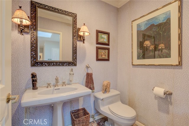 58 Hidden Valley Road, Rolling Hills Estates, California 90274, 6 Bedrooms Bedrooms, ,5 BathroomsBathrooms,Residential,Sold,Hidden Valley,SB21026059