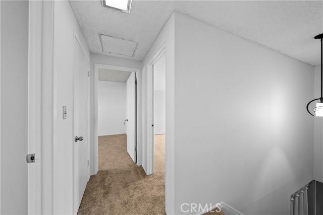 400 Faye Lane, Redondo Beach, California 90277, 4 Bedrooms Bedrooms, ,2 BathroomsBathrooms,Residential,Sold,Faye,SB21058245