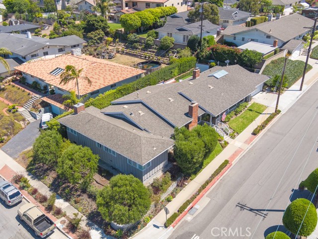 524 Meadows Avenue, Manhattan Beach, California 90266, 4 Bedrooms Bedrooms, ,3 BathroomsBathrooms,Residential,Sold,Meadows,SB20085070