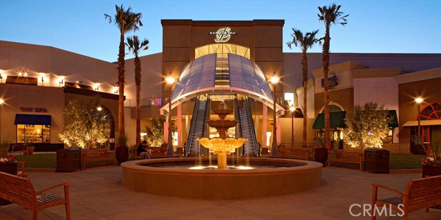 Promenade in Temecula | LARGE Shopping Mall