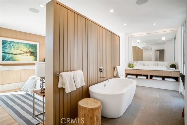 121 2nd Street, Hermosa Beach, California 90254, 4 Bedrooms Bedrooms, ,4 BathroomsBathrooms,Residential,Sold,2nd,SB19073415