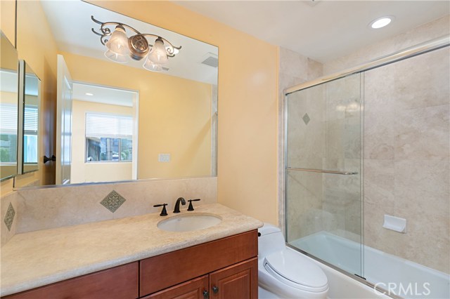 615 Pacific Coast, Redondo Beach, California 90277, 3 Bedrooms Bedrooms, ,3 BathroomsBathrooms,Residential,Sold,Pacific Coast,SB20095502