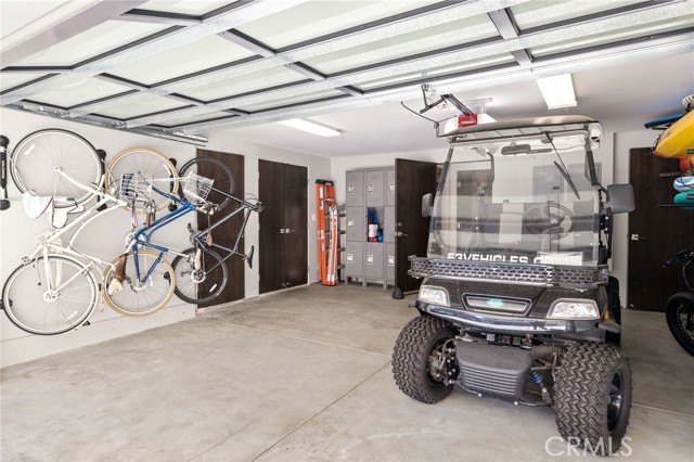 319 34th Place, Manhattan Beach, California 90266, 3 Bedrooms Bedrooms, ,3 BathroomsBathrooms,Residential,Sold,34th,PV21029643