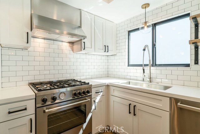 1710 Carver Street, Redondo Beach, California 90278, 3 Bedrooms Bedrooms, ,1 BathroomBathrooms,Residential,Sold,Carver,SB19056607