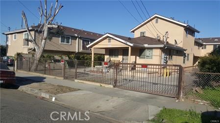 1304 N Mona Boulevard, Los Angeles, California 90222, 1 Bedroom Bedrooms, ,1 BathroomBathrooms,Quadruplex,For sale,Mona,DW20210796