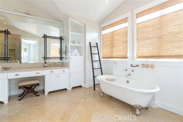 2614 Pacific Avenue, Manhattan Beach, California 90266, 4 Bedrooms Bedrooms, ,3 BathroomsBathrooms,Residential,Sold,Pacific,SB19106317