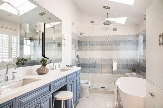 515 21st Street, Manhattan Beach, California 90266, 5 Bedrooms Bedrooms, ,4 BathroomsBathrooms,Residential,Sold,21st,SB20102063