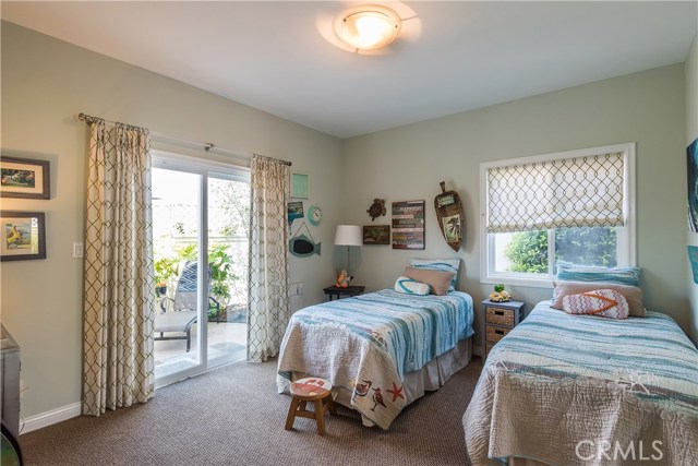 205 Helberta Avenue, Redondo Beach, California 90277, 4 Bedrooms Bedrooms, ,3 BathroomsBathrooms,Residential,Sold,Helberta,SB18113990