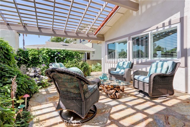 1942 Peninsula Verde Drive, Rancho Palos Verdes, California 90275, 4 Bedrooms Bedrooms, ,1 BathroomBathrooms,Residential,Sold,Peninsula Verde,SB20179363
