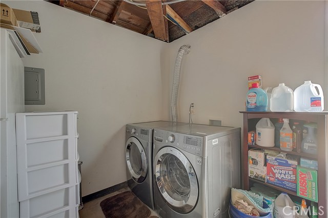 2614 184th Street, Redondo Beach, California 90278, 3 Bedrooms Bedrooms, ,2 BathroomsBathrooms,Residential,Sold,184th,SB20179705