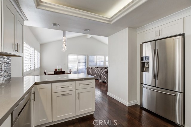 111 Guadalupe Avenue, Redondo Beach, California 90277, 4 Bedrooms Bedrooms, ,3 BathroomsBathrooms,Residential,Sold,Guadalupe,SB20243736