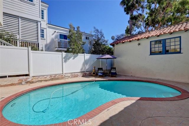 600 31st Street, Manhattan Beach, California 90266, 5 Bedrooms Bedrooms, ,2 BathroomsBathrooms,Residential,Sold,31st,SB18238610