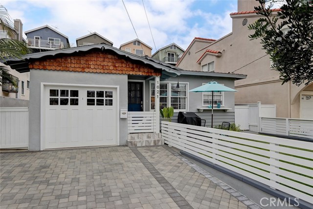 1621 Spreckels Lane, Redondo Beach, California 90278, 3 Bedrooms Bedrooms, ,1 BathroomBathrooms,Residential,Sold,Spreckels,SB19151892