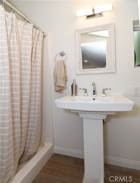 32 Harbor Sight Drive, Rolling Hills Estates, California 90274, 6 Bedrooms Bedrooms, ,2 BathroomsBathrooms,Residential,Sold,Harbor Sight,PV20212082