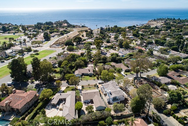 2656 Via Pacheco, Palos Verdes Estates, California 90274, 3 Bedrooms Bedrooms, ,2 BathroomsBathrooms,Residential,Sold,Via Pacheco,SB19221171