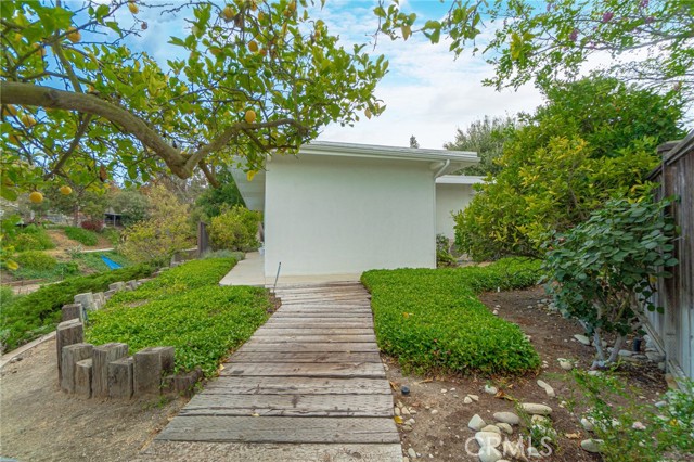 4 Spinning Wheel Lane, Rolling Hills Estates, California 90274, 4 Bedrooms Bedrooms, ,3 BathroomsBathrooms,Residential,Sold,Spinning Wheel,SB21079311