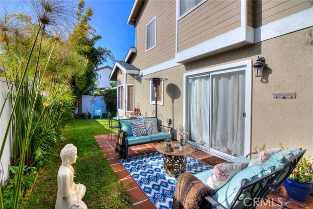 2208 Bataan Road, Redondo Beach, California 90278, 3 Bedrooms Bedrooms, ,2 BathroomsBathrooms,Residential,Sold,Bataan,SB19018998