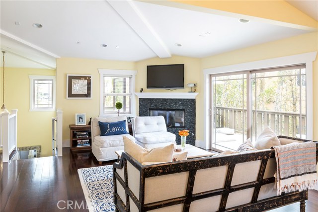 812 Irena Avenue, Redondo Beach, California 90277, 3 Bedrooms Bedrooms, ,2 BathroomsBathrooms,Residential,Sold,Irena,SB18133597