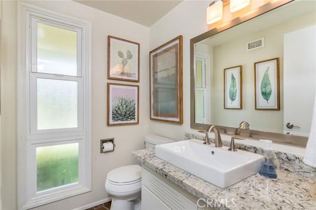 11 Cerrito Place, Rolling Hills Estates, California 90274, 3 Bedrooms Bedrooms, ,2 BathroomsBathrooms,Residential,Sold,Cerrito,SB21054660