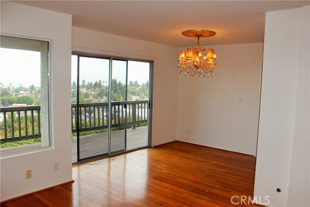 7 Oaktree Lane, Rolling Hills Estates, California 90274, 3 Bedrooms Bedrooms, ,2 BathroomsBathrooms,Residential,Sold,Oaktree,PV17264610