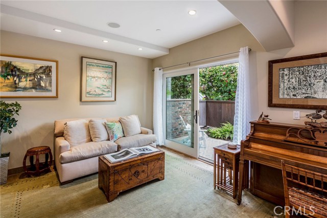 301 Homer Street, Manhattan Beach, California 90266, 3 Bedrooms Bedrooms, ,3 BathroomsBathrooms,Residential,Sold,Homer,SB19074682