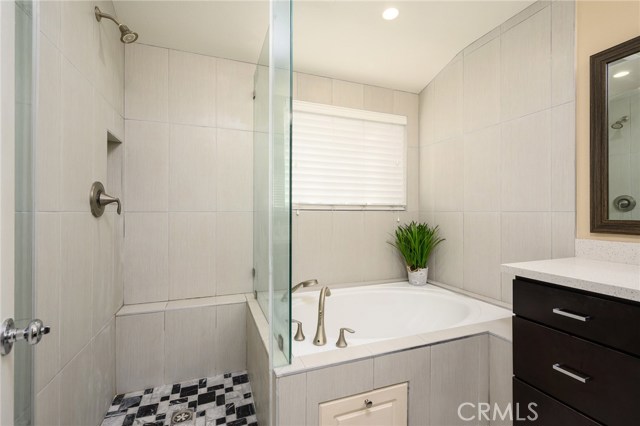 1732 Ruxton Lane, Redondo Beach, California 90278, 3 Bedrooms Bedrooms, ,2 BathroomsBathrooms,Residential,Sold,Ruxton,SB19252536