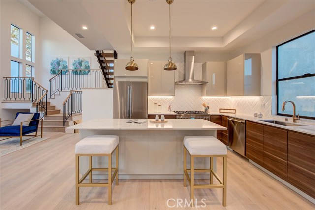 602 Irena Avenue, Redondo Beach, California 90277, 4 Bedrooms Bedrooms, ,4 BathroomsBathrooms,Residential,Sold,Irena,PV19131744