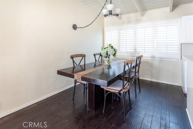 2105 Walnut Avenue, Manhattan Beach, California 90266, 4 Bedrooms Bedrooms, ,2 BathroomsBathrooms,Residential,Sold,Walnut,SB19018685