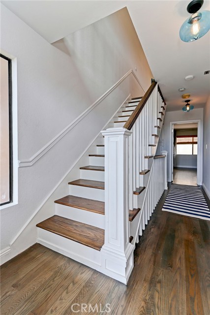 230 Guadalupe Avenue, Redondo Beach, California 90277, 2 Bedrooms Bedrooms, ,1 BathroomBathrooms,Residential,Sold,Guadalupe,SB17248817