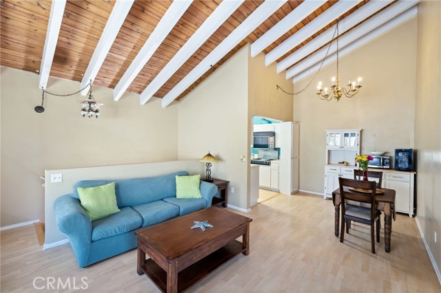 1916 Clark Lane, Redondo Beach, California 90278, 1 Bedroom Bedrooms, ,1 BathroomBathrooms,Residential,Sold,Clark,SB20129289