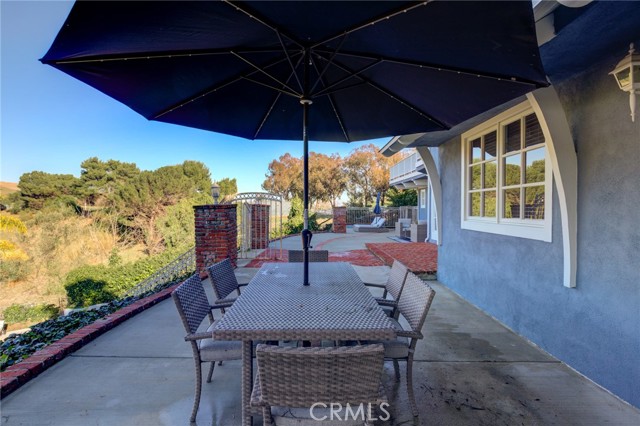 58 Hidden Valley Road, Rolling Hills Estates, California 90274, 6 Bedrooms Bedrooms, ,5 BathroomsBathrooms,Residential,Sold,Hidden Valley,SB21026059