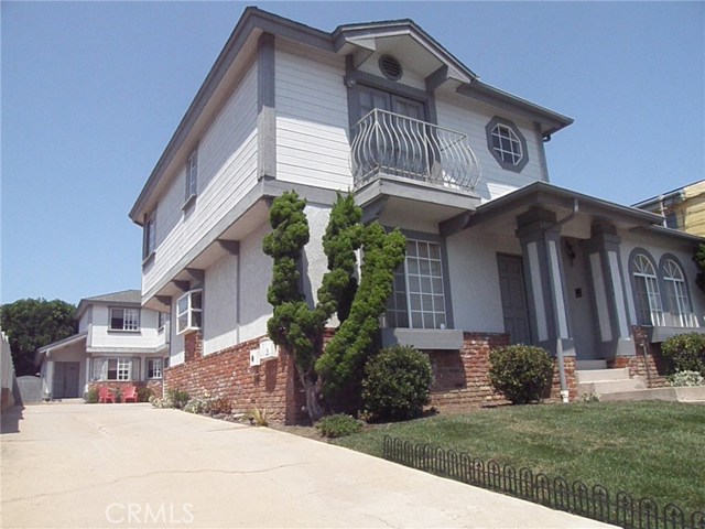 2009 Nelson Avenue, Redondo Beach, California 90278, 3 Bedrooms Bedrooms, ,2 BathroomsBathrooms,Residential,Sold,Nelson,SB18147523