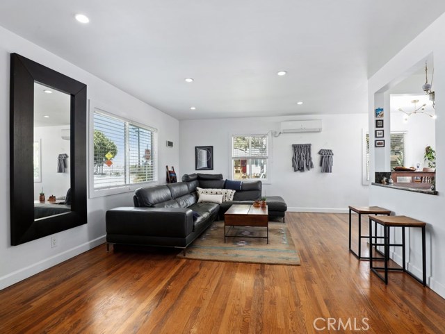 2716 182nd Street, Redondo Beach, California 90278, 3 Bedrooms Bedrooms, ,1 BathroomBathrooms,Residential,Sold,182nd,SB20115655