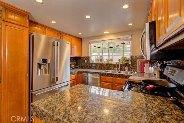 2217 Vanderbilt Lane, Redondo Beach, California 90278, 2 Bedrooms Bedrooms, ,1 BathroomBathrooms,Residential,Sold,Vanderbilt,SB19150868