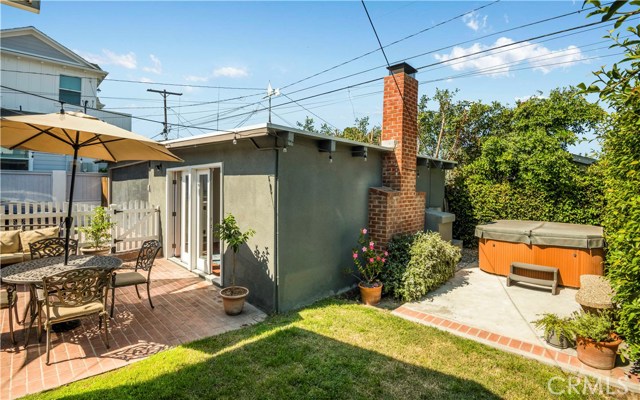 2205 Graham Avenue, Redondo Beach, California 90278, 3 Bedrooms Bedrooms, ,2 BathroomsBathrooms,Residential,Sold,Graham,SB20201906
