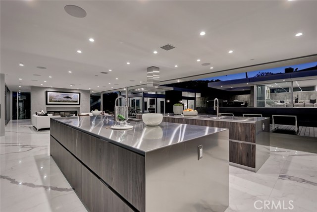 2822 Colt Road, Rancho Palos Verdes, California 90275, 5 Bedrooms Bedrooms, ,7 BathroomsBathrooms,Residential,Sold,Colt,SB19018833