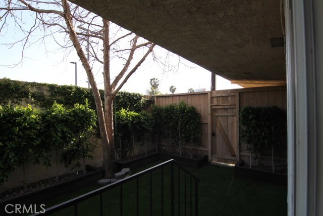 2200 Mathews Avenue, Redondo Beach, California 90278, 3 Bedrooms Bedrooms, ,2 BathroomsBathrooms,Residential,Sold,Mathews,SB17088942