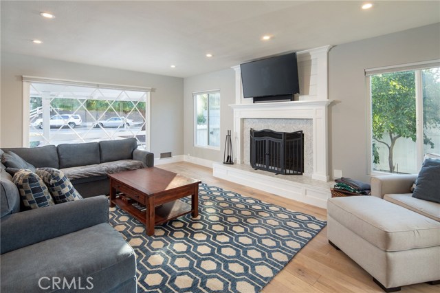 6 Buckskin Lane, Rolling Hills Estates, California 90274, 4 Bedrooms Bedrooms, ,3 BathroomsBathrooms,Residential,Sold,Buckskin,SB18271241