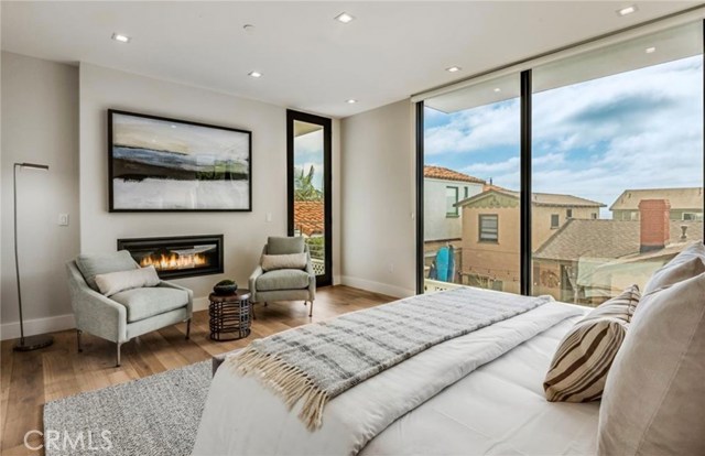 3203 Vista Drive, Manhattan Beach, California 90266, 5 Bedrooms Bedrooms, ,3 BathroomsBathrooms,Residential,Sold,Vista,SB19285710