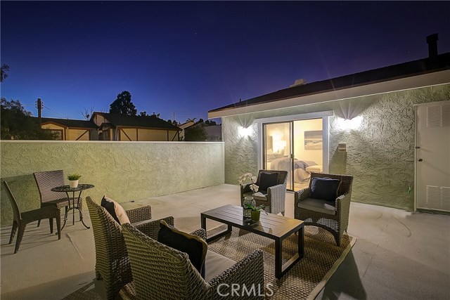 2215 Huntington Lane, Redondo Beach, California 90278, 3 Bedrooms Bedrooms, ,2 BathroomsBathrooms,Residential,Sold,Huntington,PW21010737