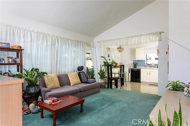 5 Bed Home for Sale in El Segundo, California