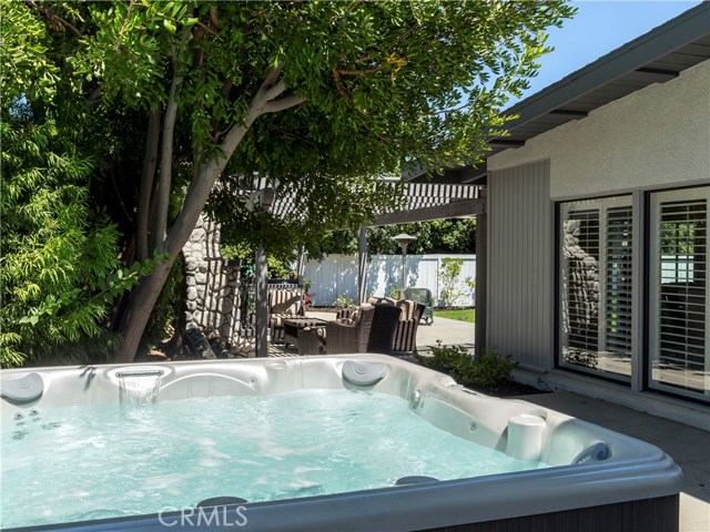 1811 Santa Rena Drive, Rancho Palos Verdes, California 90275, 4 Bedrooms Bedrooms, ,3 BathroomsBathrooms,Residential,Sold,Santa Rena,PV17155978