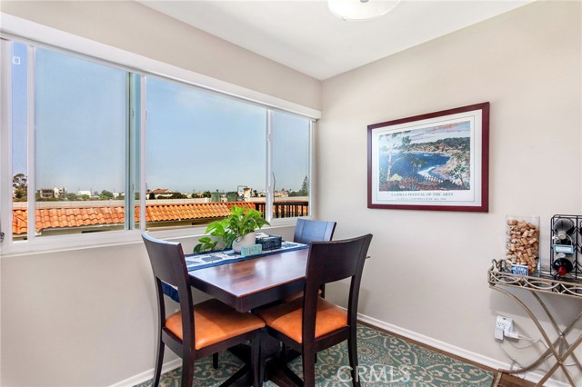1720 Ardmore Avenue, Hermosa Beach, California 90254, 2 Bedrooms Bedrooms, ,2 BathroomsBathrooms,Residential,Sold,Ardmore,SB19180465